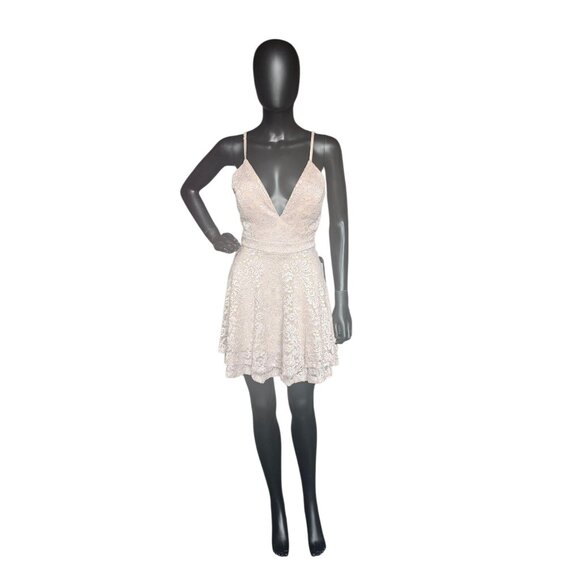 Windsor Dresses & Skirts - Nude/Gold Sparkle Lace Mini Party/Cocktail Dress - Windsor